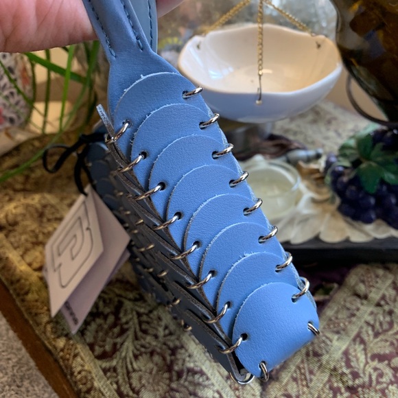 SOLD⛔️Authentic PACO RABANNE Linked leather magnetic closure crossbody - Picture 10 of 15